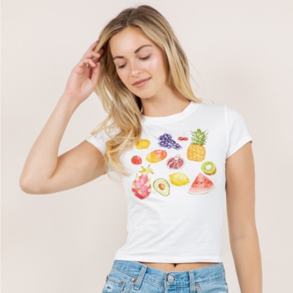 Women’s White Fruit Print Short Sleeve Tee NEW